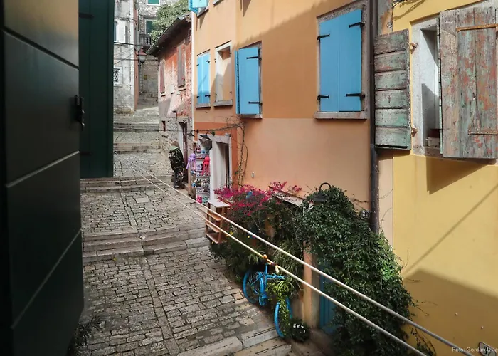 New 40 Old Town * Rovigno