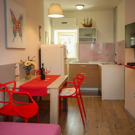 Appartement New 40 Old Town